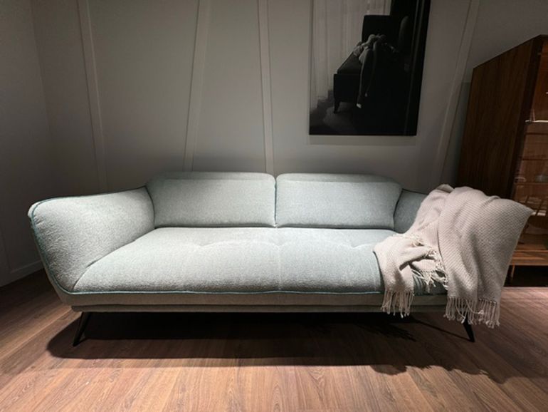 Диван итальянский Nicolettihome Spritz W208 серый двухместный