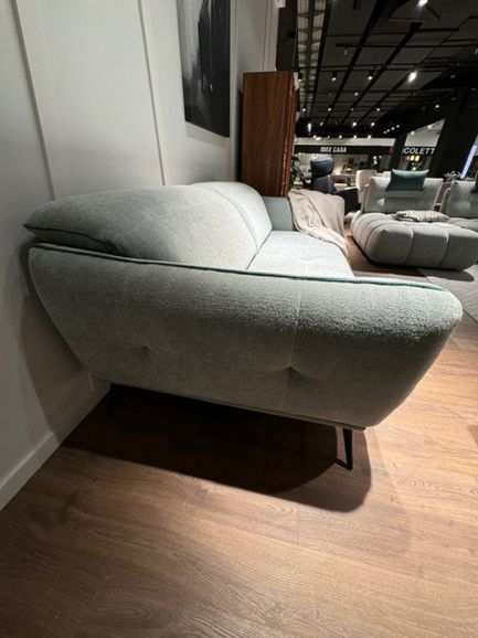 Диван итальянский Nicolettihome Spritz W208 серый двухместный