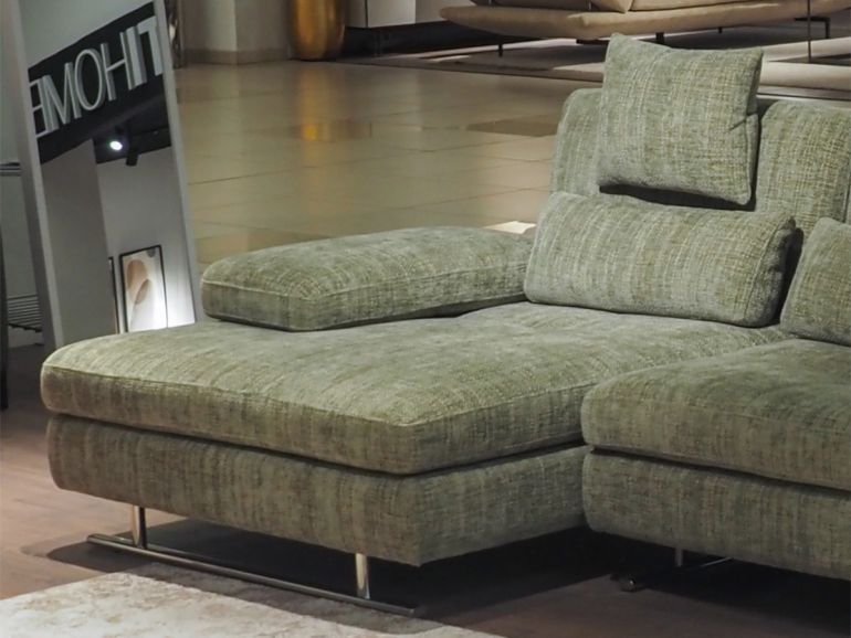 Диван итальянский угловой Nicolettihome Serena W313 зеленый
