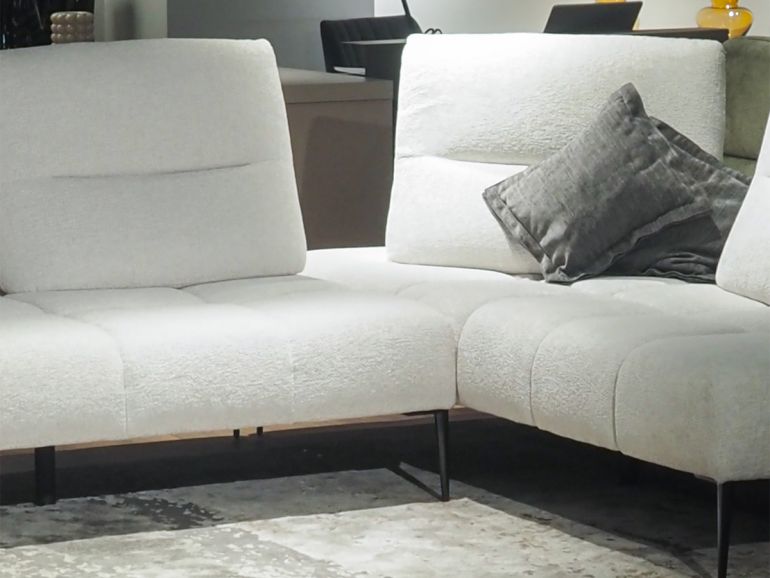 Диван итальянский угловой Nicolettihome Soul W307 белый