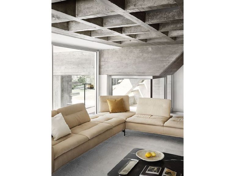 Диван итальянский Nicoline Pacific Square