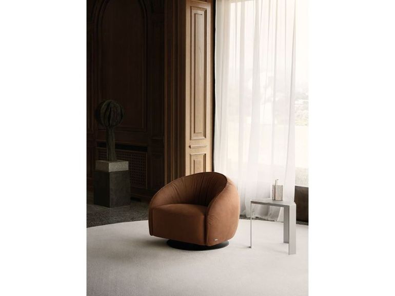 Кресло поворотное Nicoline Nest Swivel